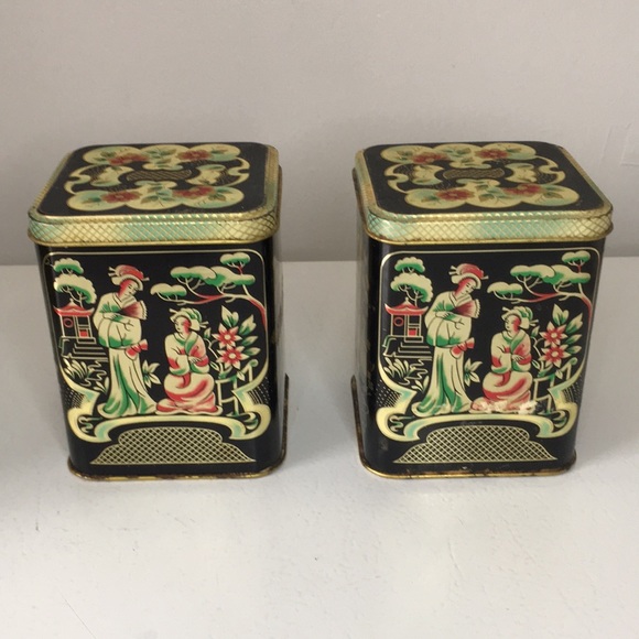 Vintage Pair Made In England Tea Tins - Picture 1 of 7